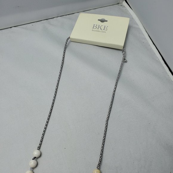 BKE beaded necklace with tassel, silver chain white-off white and brown beads - Picture 6 of 9